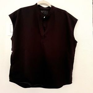 COPY - Figs Rafaela Scrub top Size Small in Black